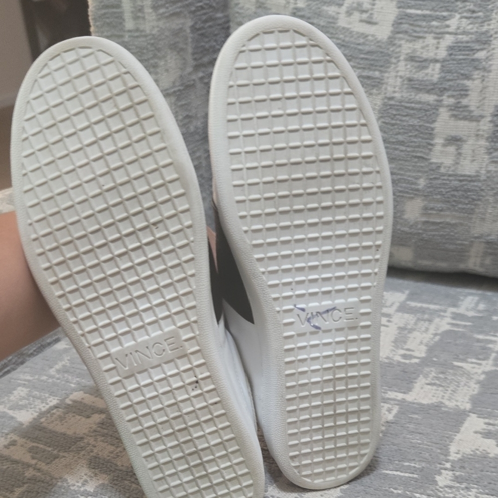 Vince White and Black Slip-On Sneakers - Picture 11 of 12